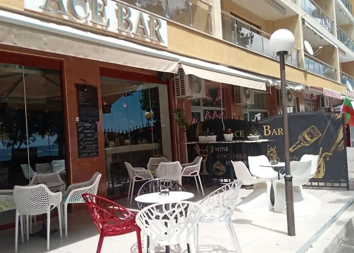 Sea View & Νεσέμπαρ